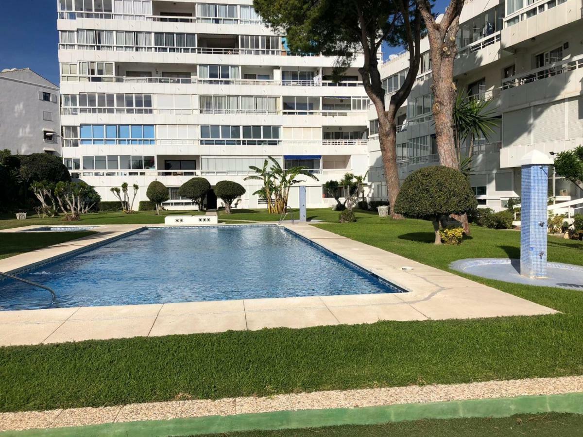 Apartamento Los Cisnes Benalmadena Ngoại thất bức ảnh